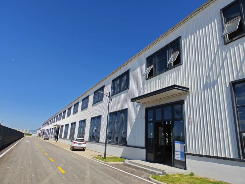 How Much Does It Cost to Build a Prefabricated Steel Factory?(图2) How Much Does It Cost to Build a Prefabricated Steel Factory?(图2)